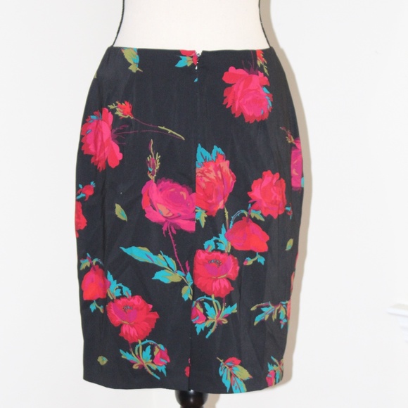 Express, Vintage flower stretch skirt size3/4 B4 - Picture 2 of 6